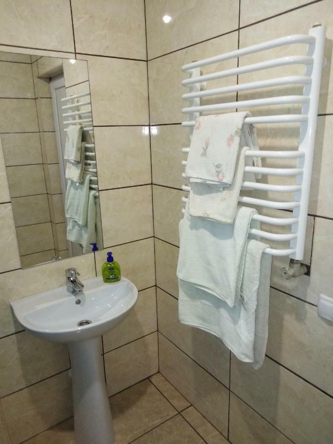 Apartament On Komarova 29 Вулиця Комарова 29 Kirovograd Dış mekan fotoğraf