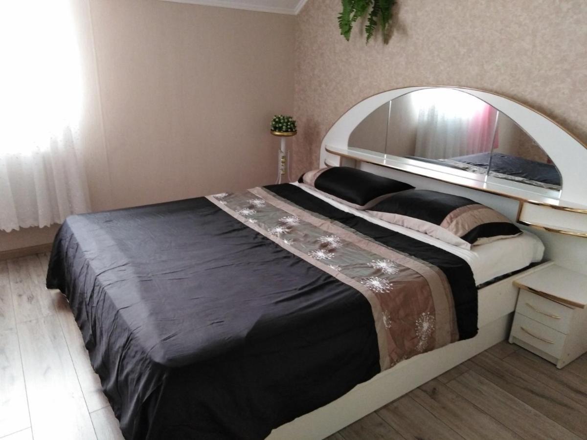 Apartament On Komarova 29 Вулиця Комарова 29 Kirovograd Dış mekan fotoğraf